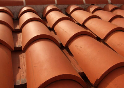 Couvreur Sud Couverture Charpente Peinture Ravalement Isolation Zinguerie Démoussage Traitement Rénovation Velux Interventions Fuites Isolations Nice 06 Cannes Antibes Cagnes-sur-Mer